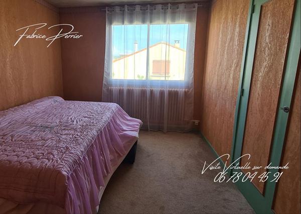 Maison de 328m²  possibilité de 2 logements sur 3 niveaux à Montélimar