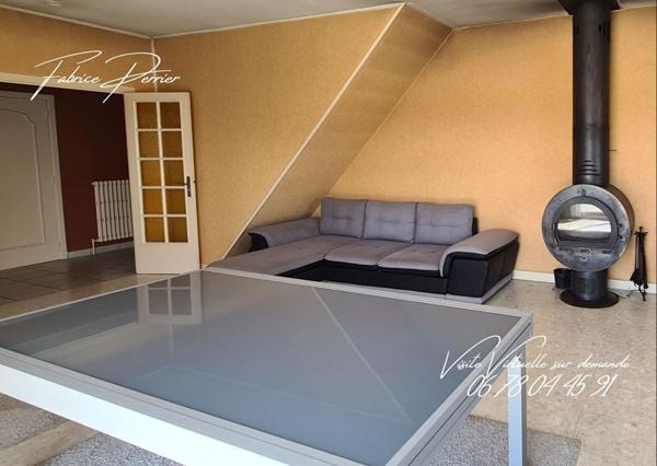 Maison de 328m²  possibilité de 2 logements sur 3 niveaux à Montélimar