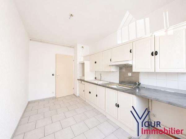 Appartement à vendre, 4 pièces - Bron 69500