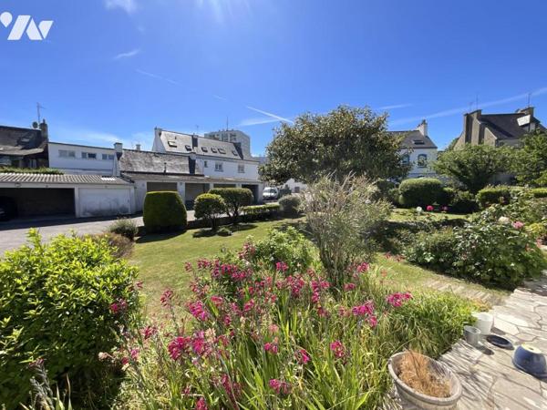LORIENT - LANVEUR - Maison sur terrain de 1485m²