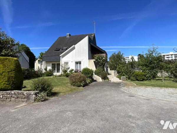 LORIENT - LANVEUR - Maison sur terrain de 1485m²