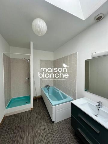 Maison  7 pièce(s) 175 m2