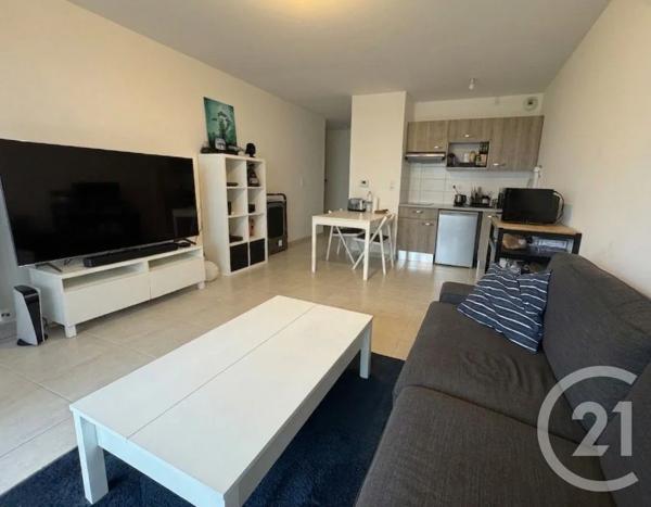 Appartement T2 à vendre  2 pièces - 45,79 m 2   PORNIC  - 44