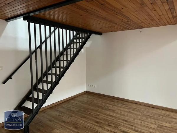 Appartement à louer 1 pièce 54m² Carcassonne (11000)