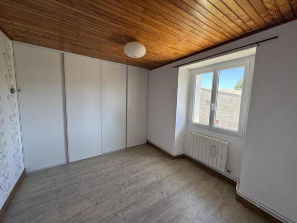Vente / Maison T5 à Prunières (48200)