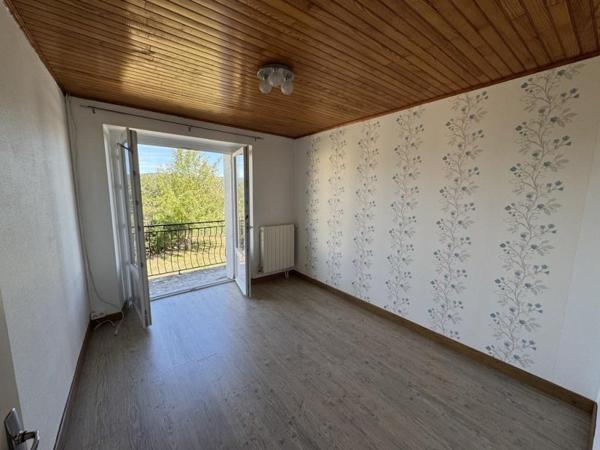 Vente / Maison T5 à Prunières (48200)