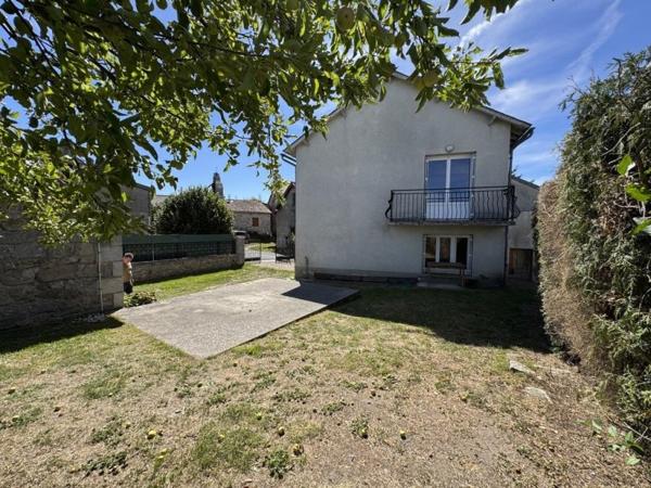 Vente / Maison T5 à Prunières (48200)