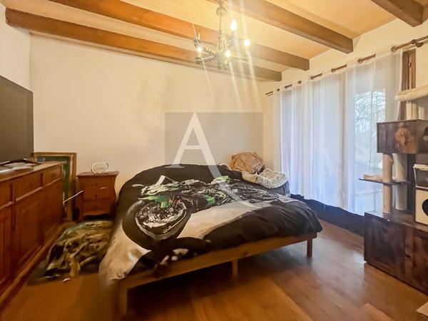 A vendre maison plain-pied, trois chambres.