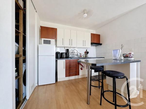 Appartement T2 à vendre  2 pièces - 49,77 m 2   NANTES  - 44