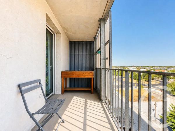 Appartement T2 à vendre  2 pièces - 49,77 m 2   NANTES  - 44