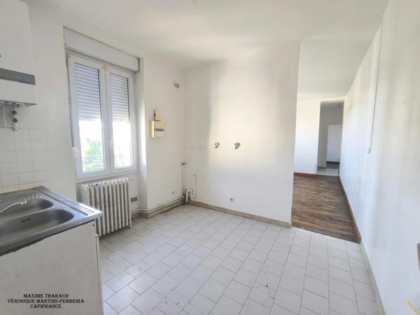 IMMEUBLE DE RAPPORT – CENTRE-VILLE DE VIERZON (18100) – 10 LOTS – FORTE RENTABILITÉ POTENTIELLE