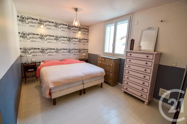 Maison à vendre  9 pièces - 180,34 m 2   MISERIEUX  - 01