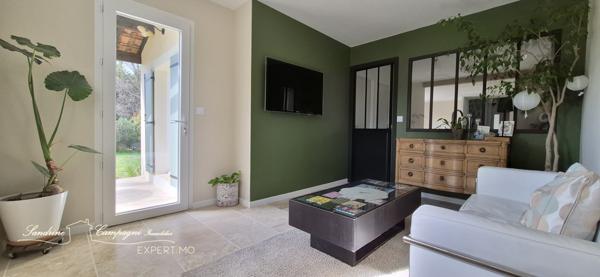 Pernes-les-Fontaines (84210) VILLA T4 PP non mitoyenne, sans travaux, en campagne non isolée vue Ventoux