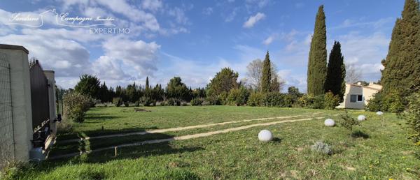 Pernes-les-Fontaines (84210) VILLA T4 PP non mitoyenne, sans travaux, en campagne non isolée vue Ventoux