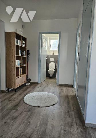 Saint-Memmie - A vendre - Maison familiale de 225 m² entièrement rénovée rare sur le secteur 
...