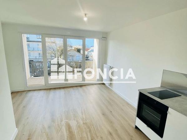 Location Appartement 2 pièces 36.9 m² - VILLA RICHELIEU Livry Gargan 93190