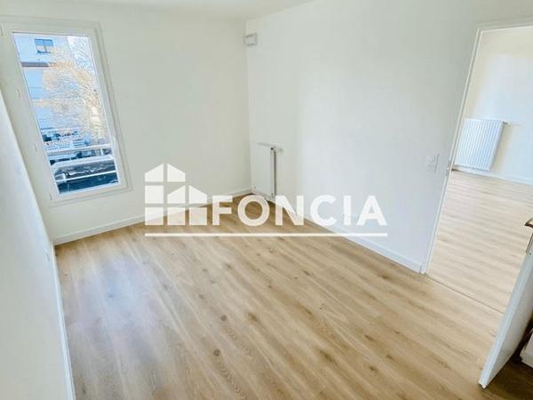 Location Appartement 2 pièces 36.9 m² - VILLA RICHELIEU Livry Gargan 93190