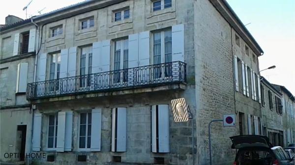 Ensemble immobilier déjà loué – Appartement 2 chambres + studio – Rochefort