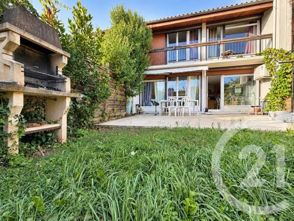 Maison à vendre  6 pièces - 110,95 m 2   VALENCE  - 26