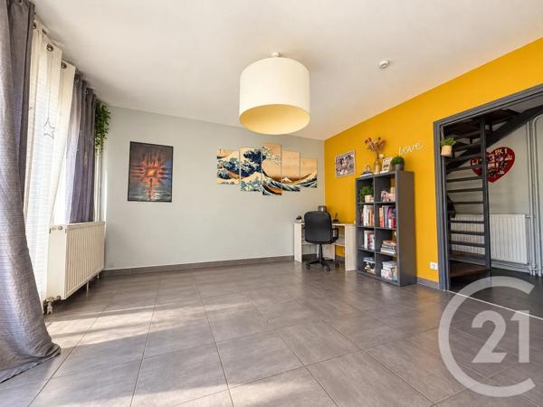 Maison à vendre  6 pièces - 110,95 m 2   VALENCE  - 26