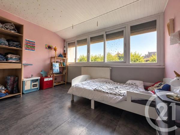 Maison à vendre  6 pièces - 110,95 m 2   VALENCE  - 26