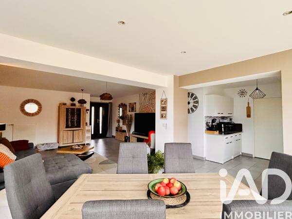 Maison à vendre 4 pièces 104 m² Saint-Léger-sous-Cholet