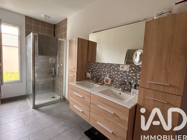 Maison à vendre 4 pièces 104 m² Saint-Léger-sous-Cholet