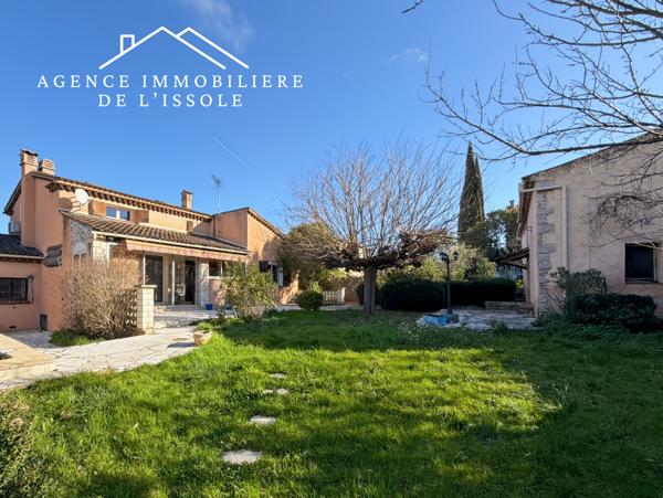 Brignoles (83170) Maison 165m², 4 chambres, piscine, garage. Proche commodités