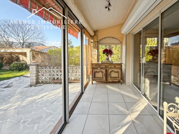 Brignoles (83170) Maison 165m², 4 chambres, piscine, garage. Proche commodités