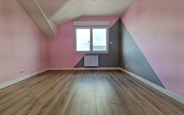 Maison à vendre    6 pièces • 154,17 m2 Villiers-sur-Marne