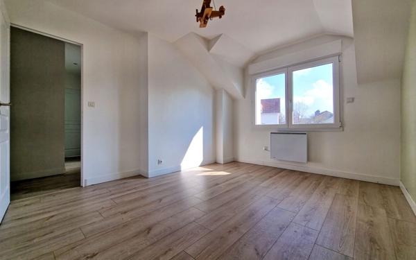 Maison à vendre    6 pièces • 154,17 m2 Villiers-sur-Marne