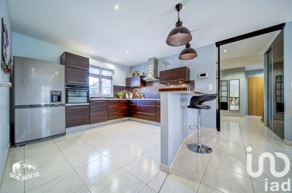 Maison 4 pièces de 131 m² à Hayange (57700)