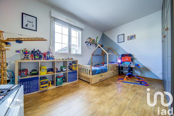 Maison 4 pièces de 131 m² à Hayange (57700)