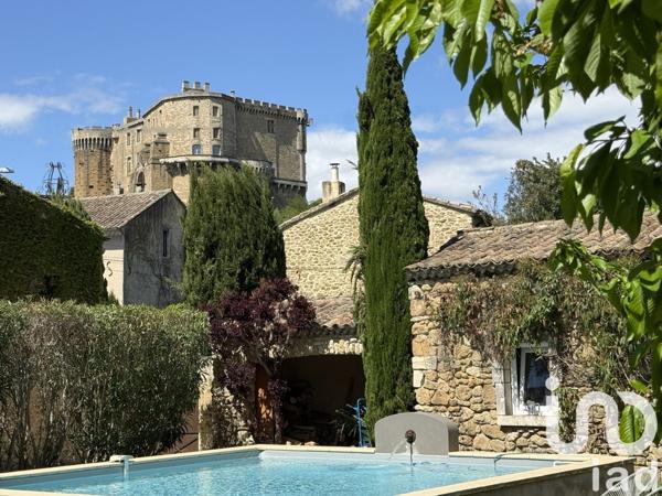 Maison à vendre 11 pièces 322 m² Suze-la-Rousse