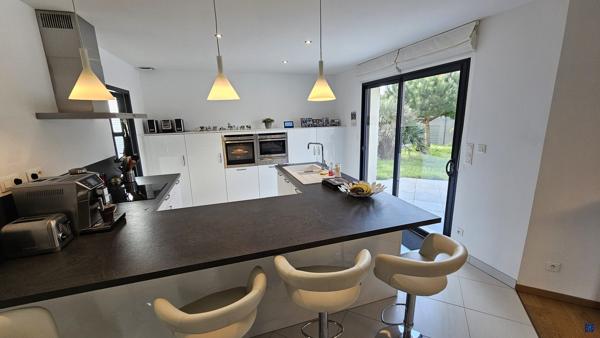 Villa de 169m² avec piscine