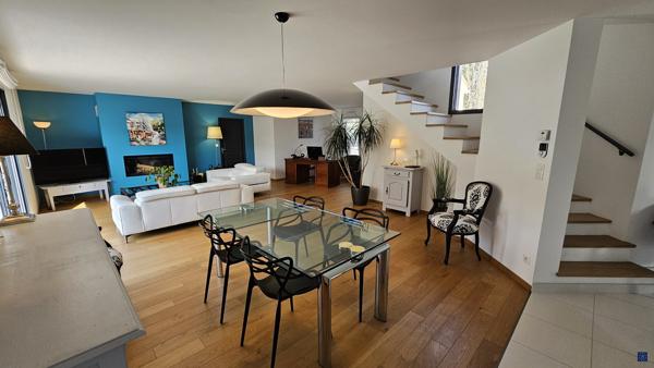 Villa de 169m² avec piscine