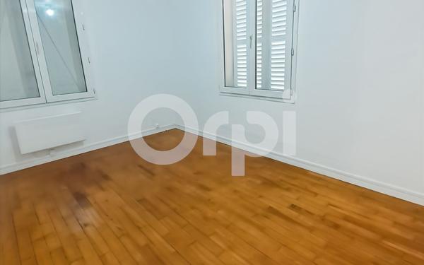 Appartement à louer    2 pièces •  Nanteuil-le-Haudouin