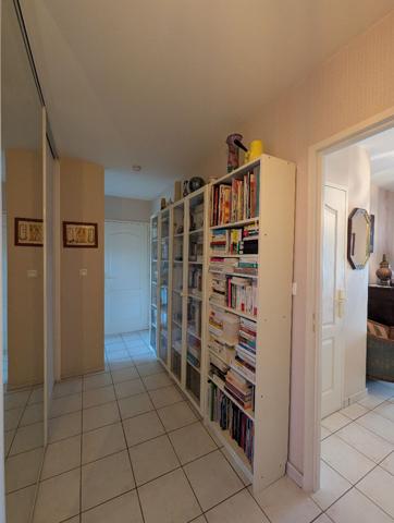 Appartement Bourg En Bresse 5 pièce(s)