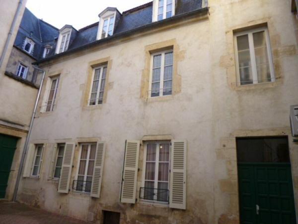 Appartement à louer    2 pièces • 33,89 m2 Dijon