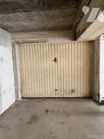 Appartement type 4 avec deux terrasses, cave et garage
