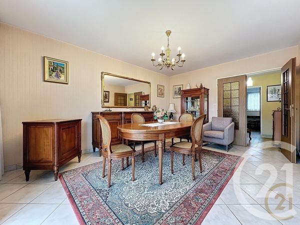 Appartement F4 à vendre  4 pièces - 75,19 m2 SOCHAUX - 25