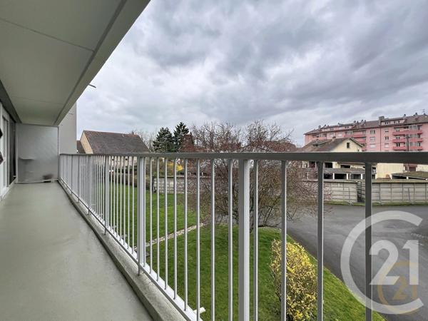 Appartement F4 à vendre  4 pièces - 75,19 m2 SOCHAUX - 25