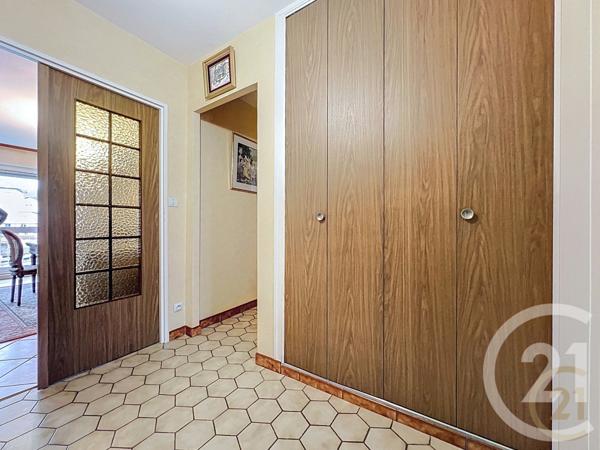 Appartement F4 à vendre  4 pièces - 75,19 m2 SOCHAUX - 25