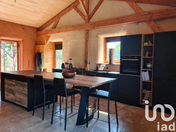 Maison à vendre 4 pièces 82 m² Saintes