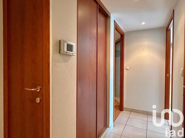 Appartement 3 pièces de 69 m² à Chambéry (73000)