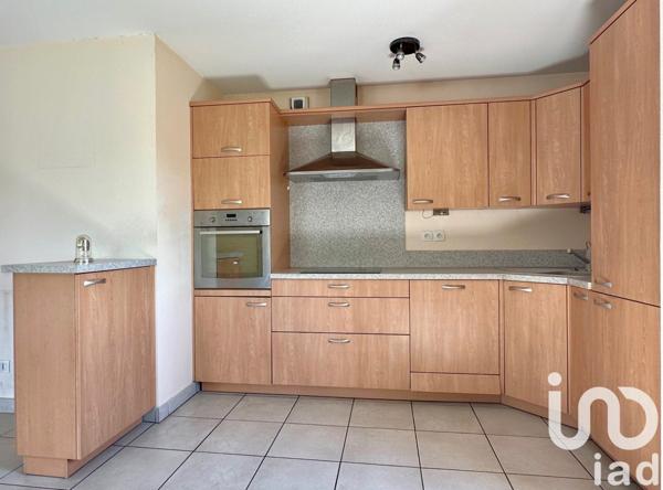 Appartement 3 pièces de 69 m² à Chambéry (73000)