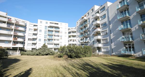 Location Studio 23.57 m² - Grenoble 38100