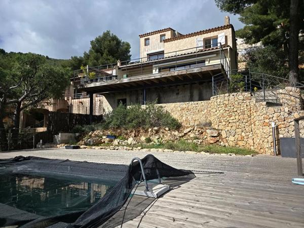 VUE EXCEPTIONNELLE ? MAISON 102 m² ? PISCINE ? GARAGE