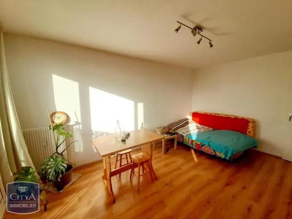Appartement à louer 1 pièce 28.03m² Limoges (87000)