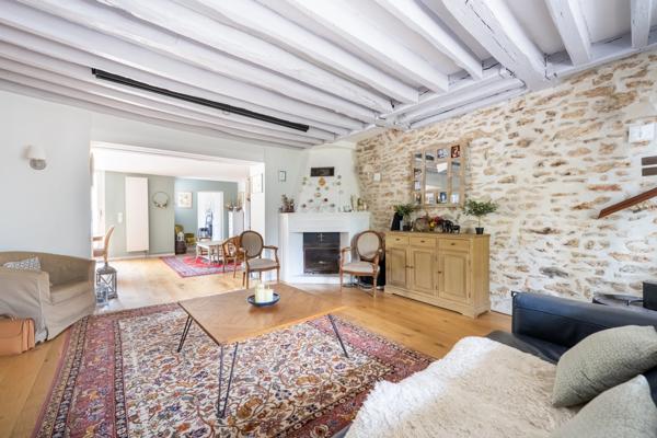 Maison familiale rénovée – 237 m² sur terrain de 1400 m² – Rambouillet, proche parc du Château